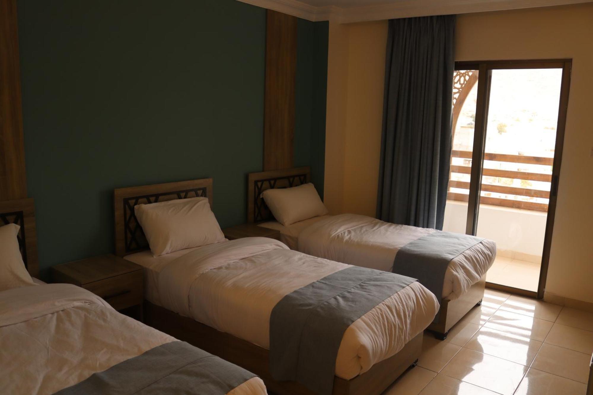 Mariam Boutique Hotel Акаба Экстерьер фото